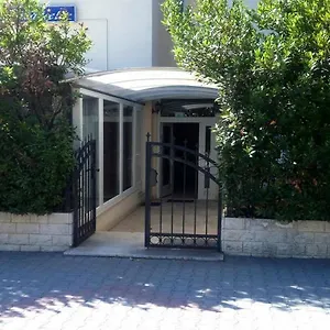https://villa-marjela.splithotels.org